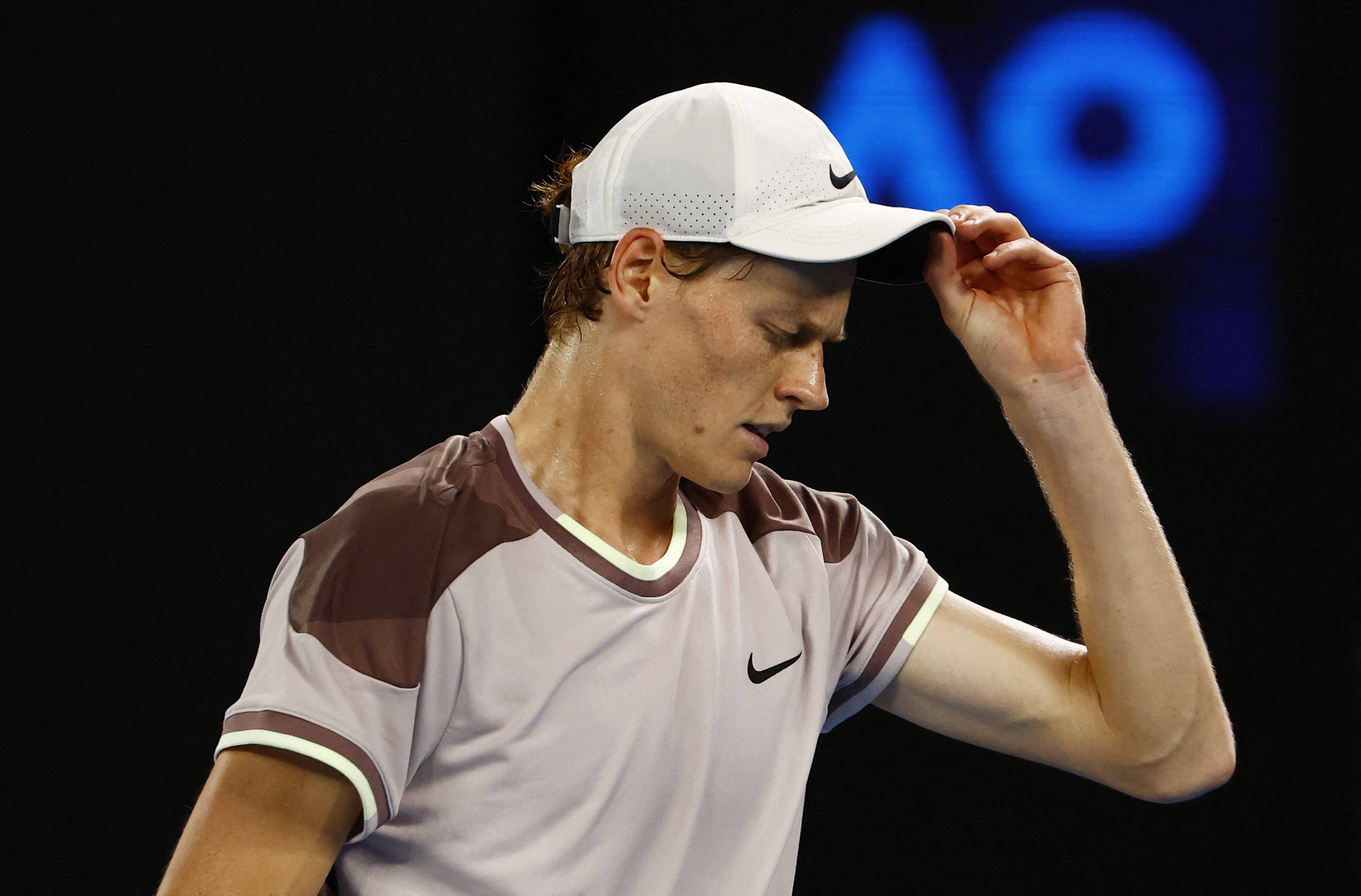 康尼將球從 康尼將球從