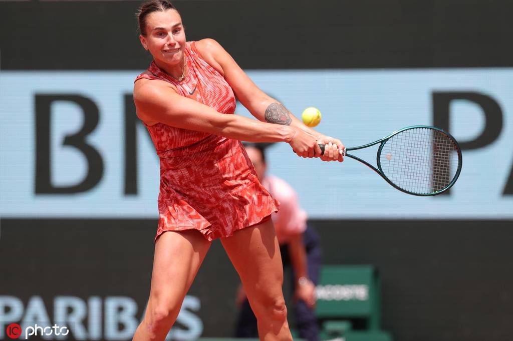 英超：阿森纳1-0终结切尔西4连胜 近4轮首胜距榜首12分 梅里诺制胜