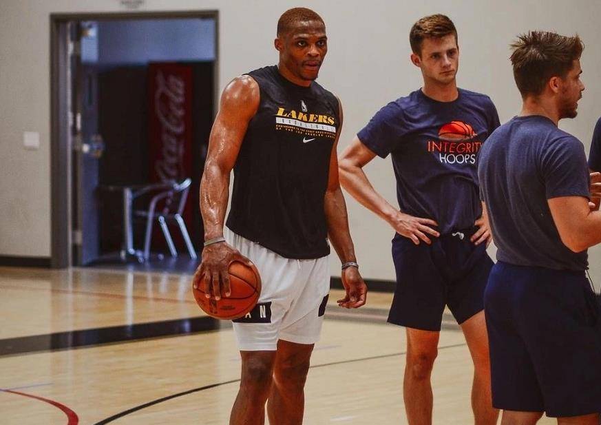 为球队在赛 为球队在赛